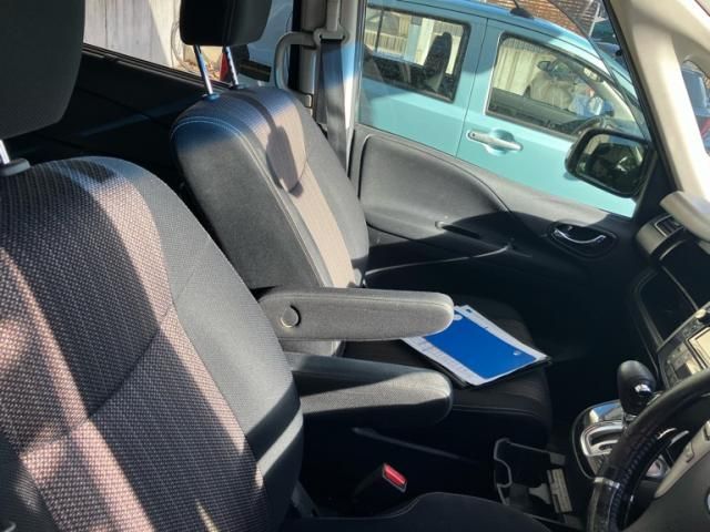 NISSAN SERENA  S-HYBRID 2015