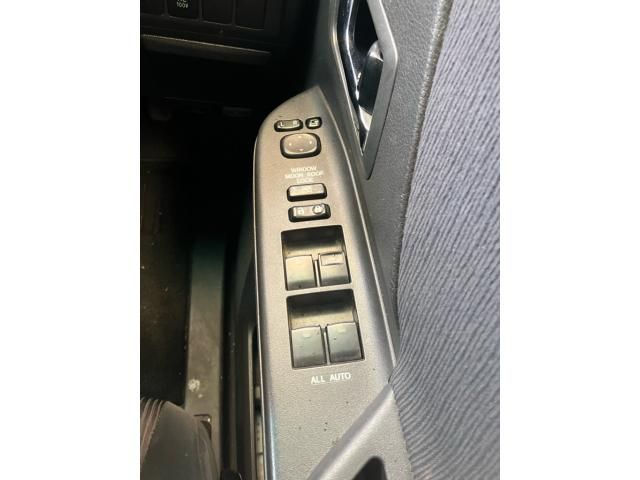 TOYOTA VELLFIRE 2008