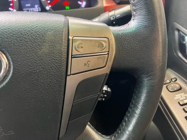 TOYOTA VELLFIRE 2008