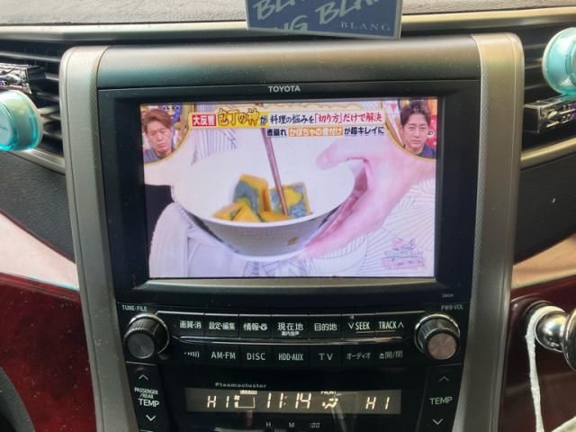 TOYOTA VELLFIRE 2008