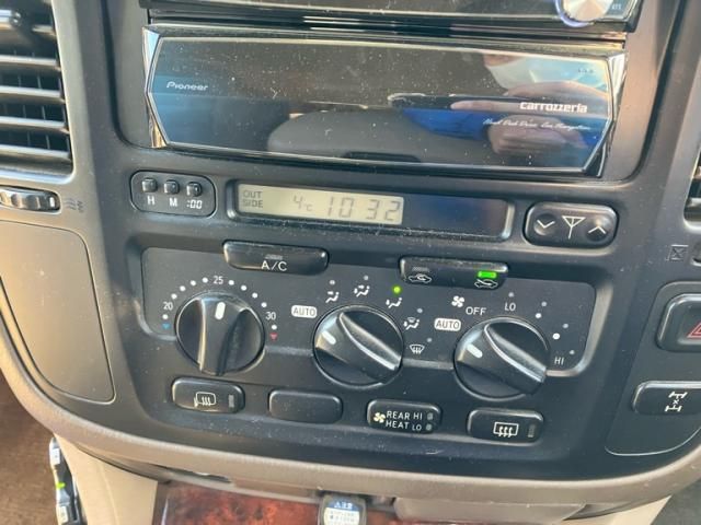 TOYOTA LANDCRUISER van 1999