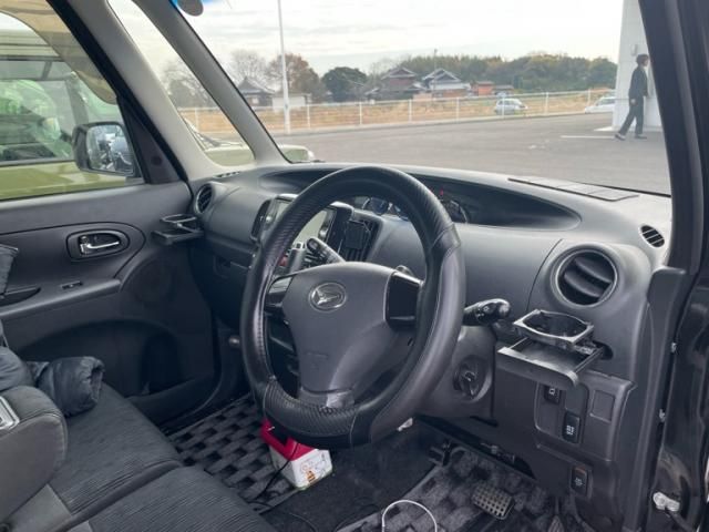 DAIHATSU TANTO CUSTOM 2013