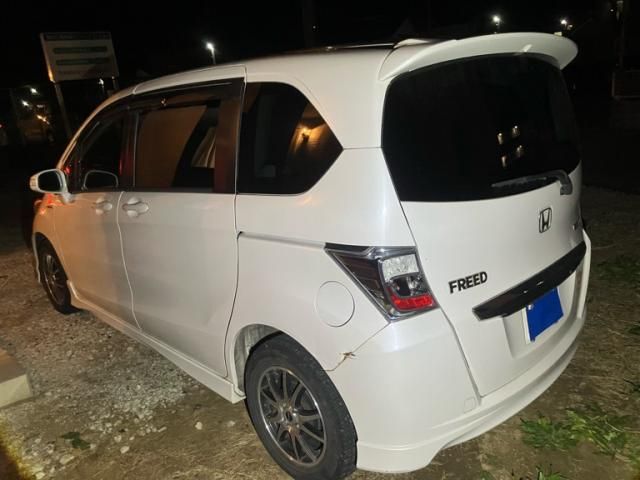HONDA FREED HYBRID 2013