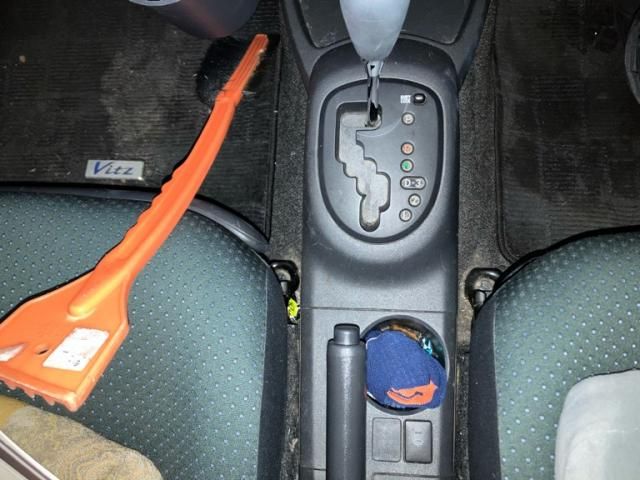 TOYOTA VITZ  4WD 2007