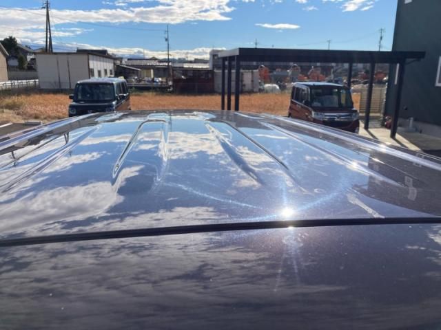 TOYOTA NOAH 4WD 2017