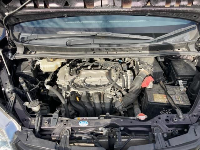 TOYOTA NOAH 4WD 2017