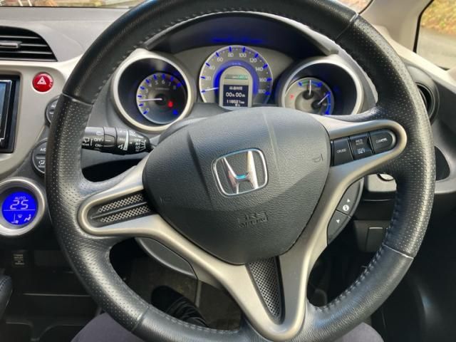HONDA FIT HYBRID 2012