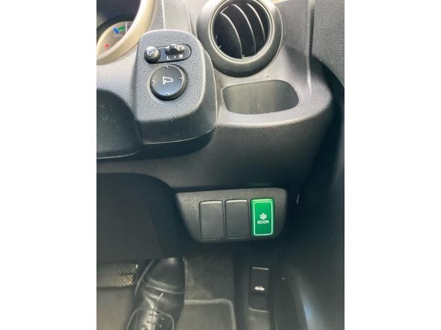 HONDA FIT HYBRID 2012