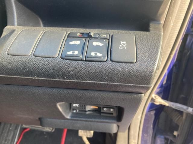 HONDA STEPWAGON SPADA 2010