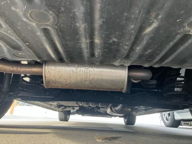 NISSAN SERENA  S-HYBRID 2013