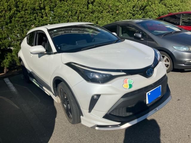 TOYOTA C-HR 2021