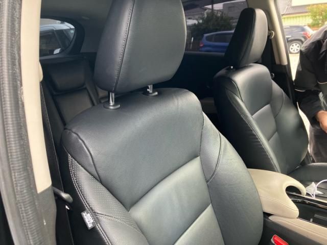 HONDA VEZEL HYBRID 2017