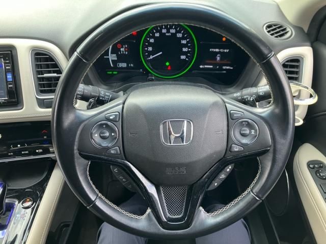 HONDA VEZEL HYBRID 2017