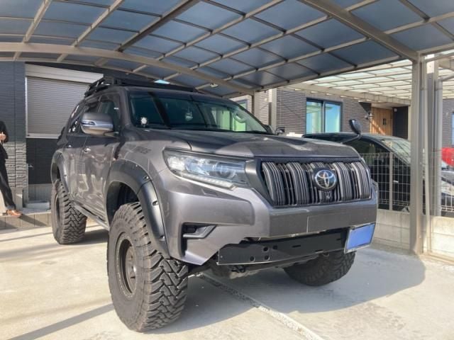 TOYOTA LANDCRUISER PRADO 2021