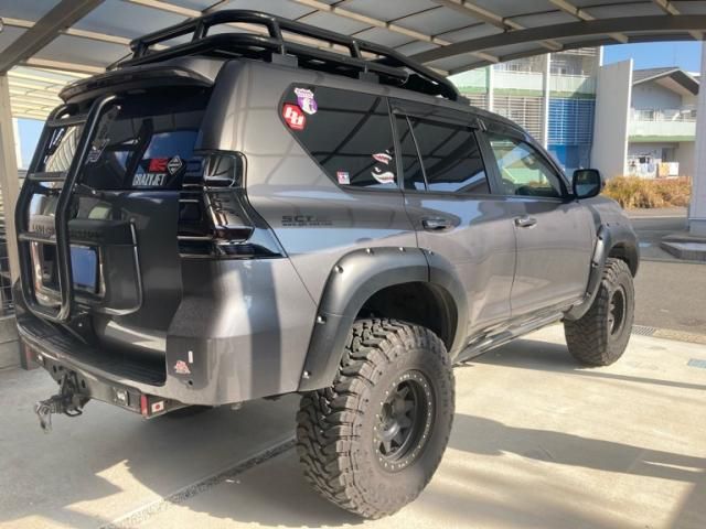 TOYOTA LANDCRUISER PRADO 2021