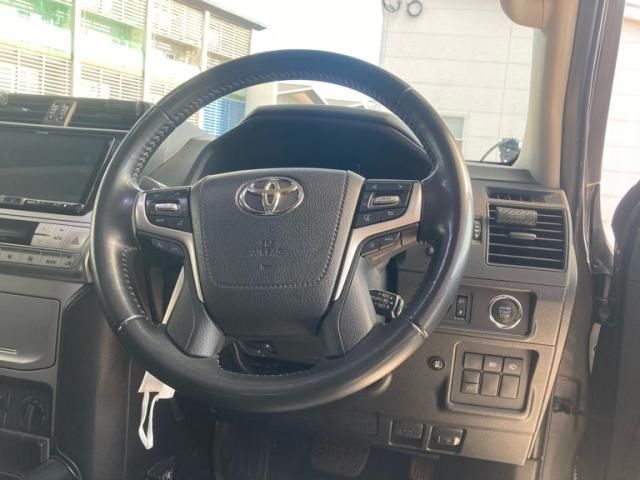 TOYOTA LANDCRUISER PRADO 2021