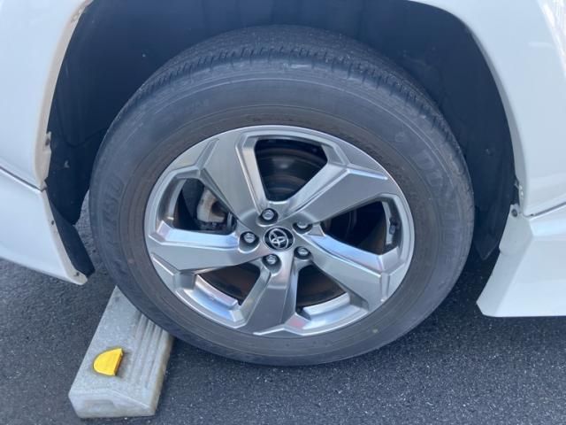 TOYOTA RAV4 2WD 2019