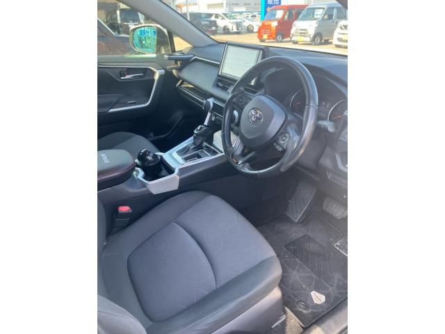 TOYOTA RAV4 2WD 2019