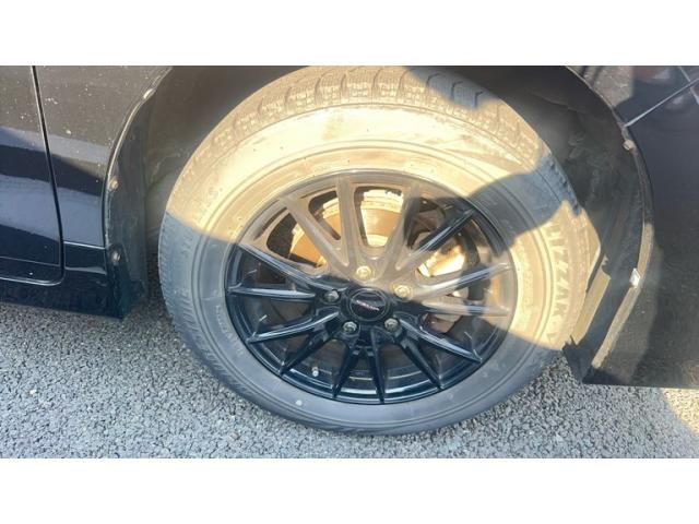 TOYOTA VOXY 4WD 2016