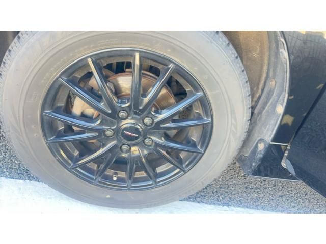 TOYOTA VOXY 4WD 2016