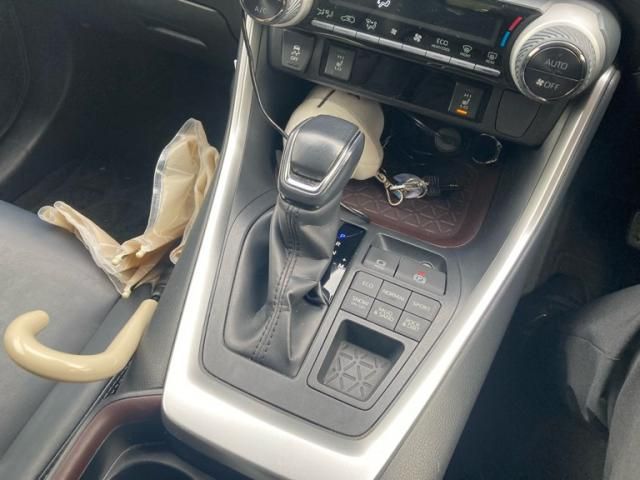 TOYOTA RAV4 4WD 2019