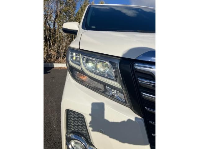 TOYOTA ALPHARD 4WD 2016