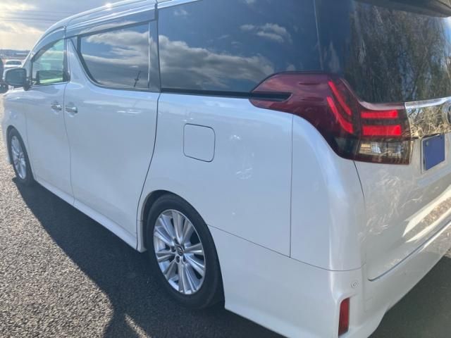 TOYOTA ALPHARD 4WD 2016