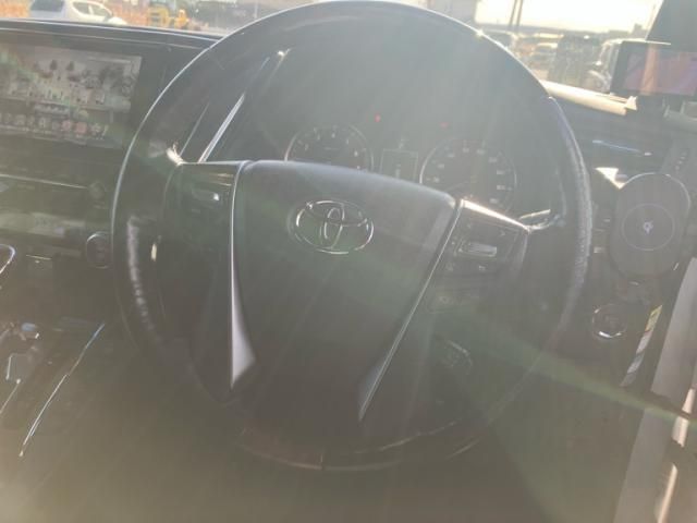 TOYOTA ALPHARD 4WD 2016