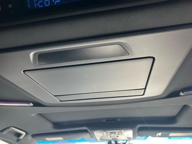 TOYOTA ALPHARD 4WD 2016