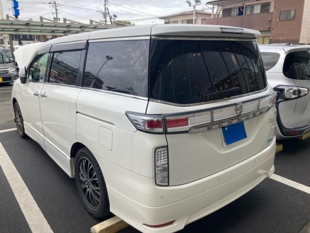 NISSAN ELGRAND 2012