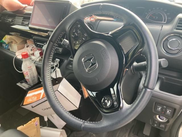 HONDA N BOX CUSTOM 2022