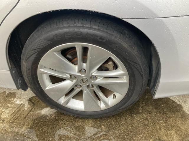 TOYOTA LEXUS HS250h 2010