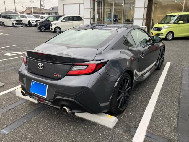 TOYOTA GR86 2023