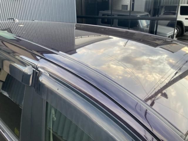 TOYOTA Isis 4WD 2013