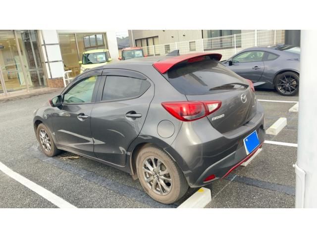 MAZDA DEMIO 2017