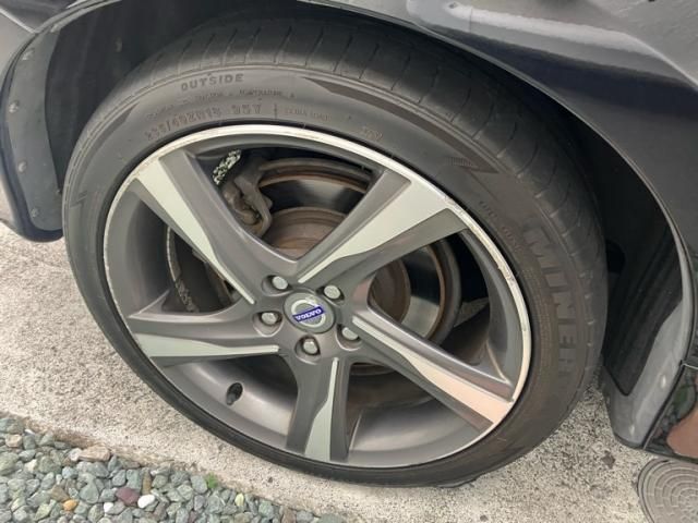 VOLVO VOLVO V60 2012