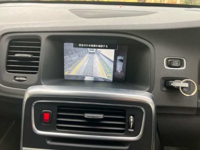 VOLVO VOLVO V60 2012