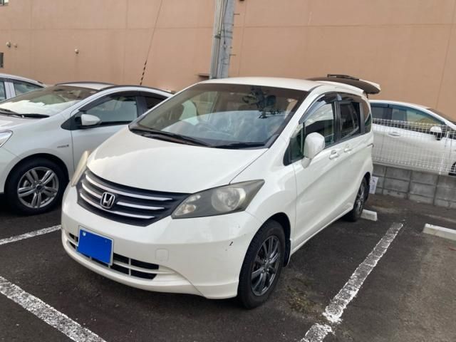 HONDA FREED 2011