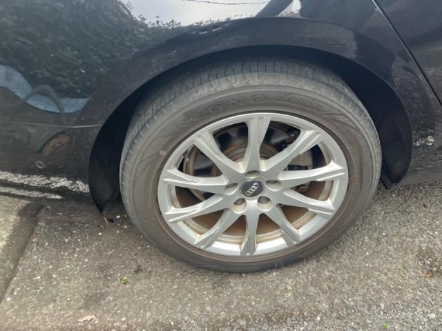 AUDI AUDI A4 AVANT 2017