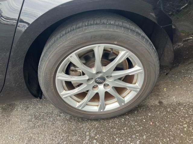 AUDI AUDI A4 AVANT 2017