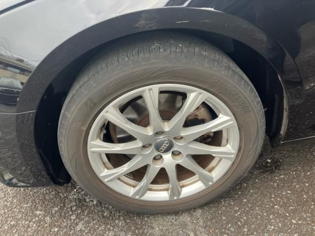 AUDI AUDI A4 AVANT 2017