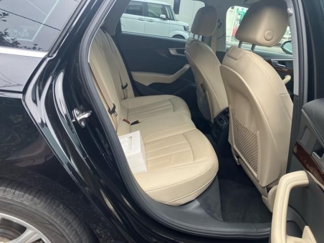 AUDI AUDI A4 AVANT 2017