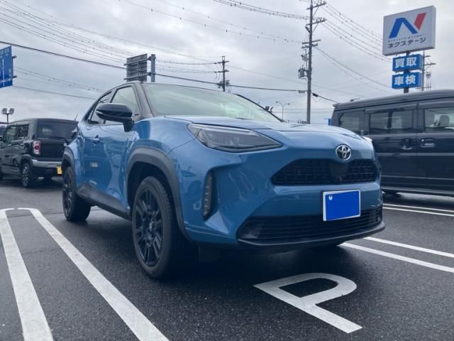 TOYOTA YARIS CROSS 2021