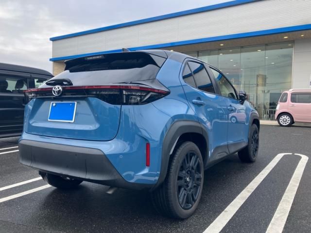 TOYOTA YARIS CROSS 2021