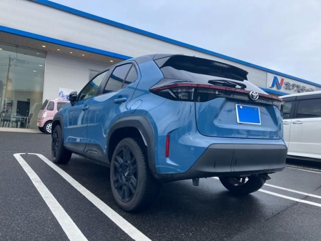 TOYOTA YARIS CROSS 2021