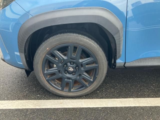 TOYOTA YARIS CROSS 2021