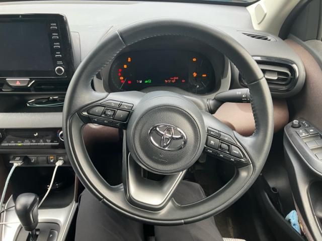 TOYOTA YARIS CROSS 2021