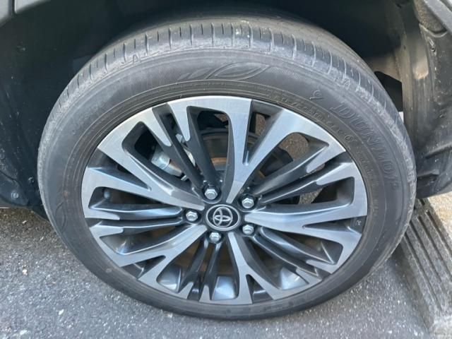 TOYOTA YARIS CROSS HYBRID 2022