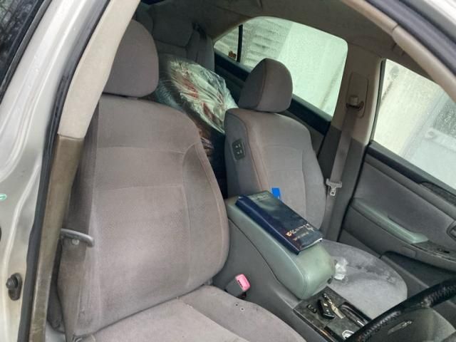 TOYOTA CROWN sedan 4WD 2004