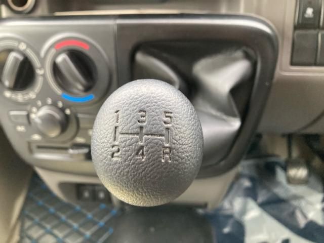 SUZUKI EVERY van 2022